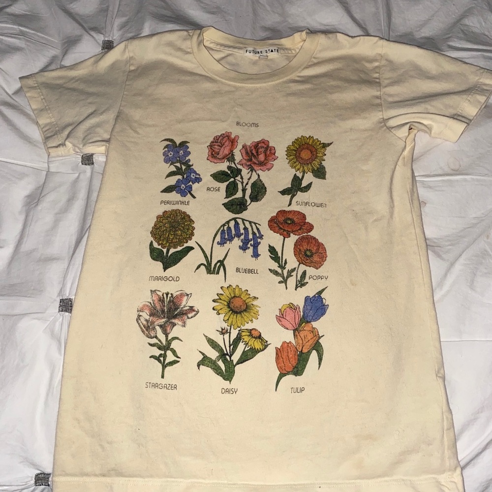 An Extra Small Women’s T-Shirt